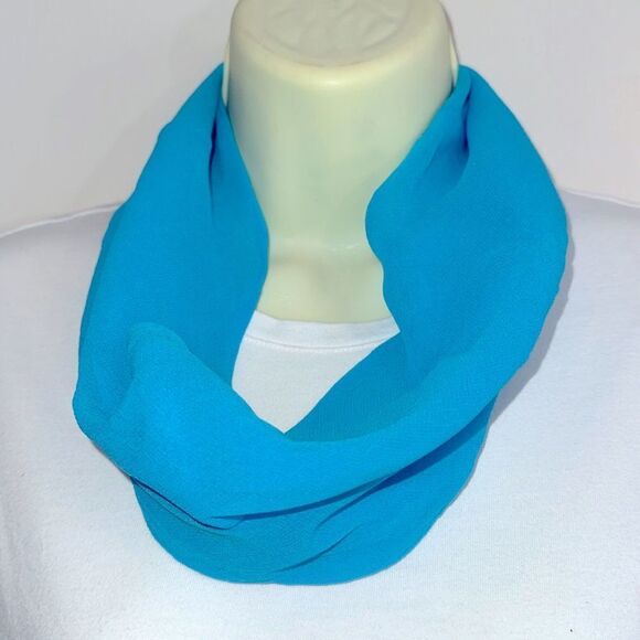Vintage 60s Aqua blue chiffon polyester infinity neck scarf - Picture 1 of 5